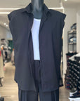 COORDINATO SMANICATO CON BERMUDA