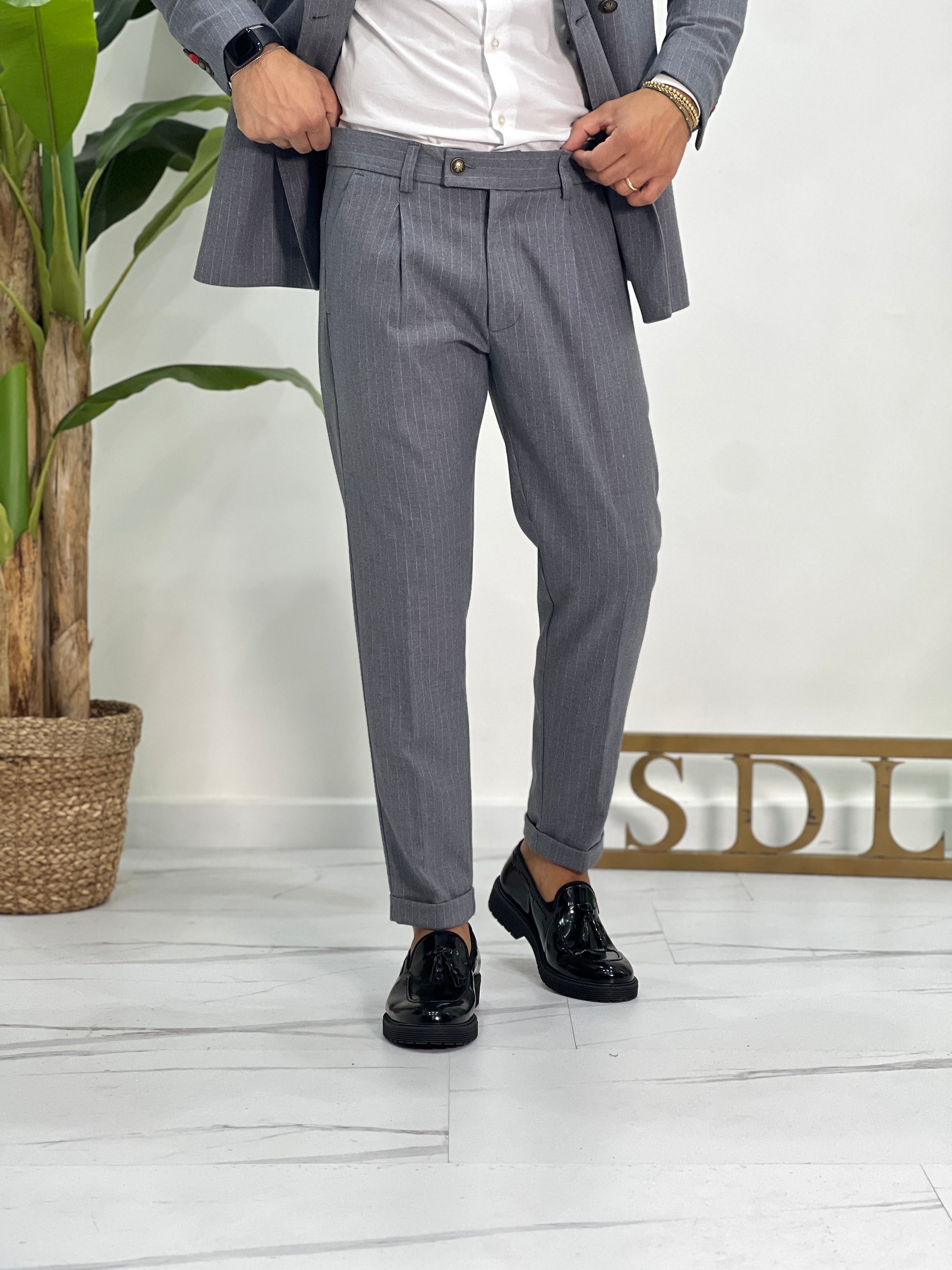 ABITO AUSTRIA DOPPIOPETTO GESSATO SDL OUTFIT