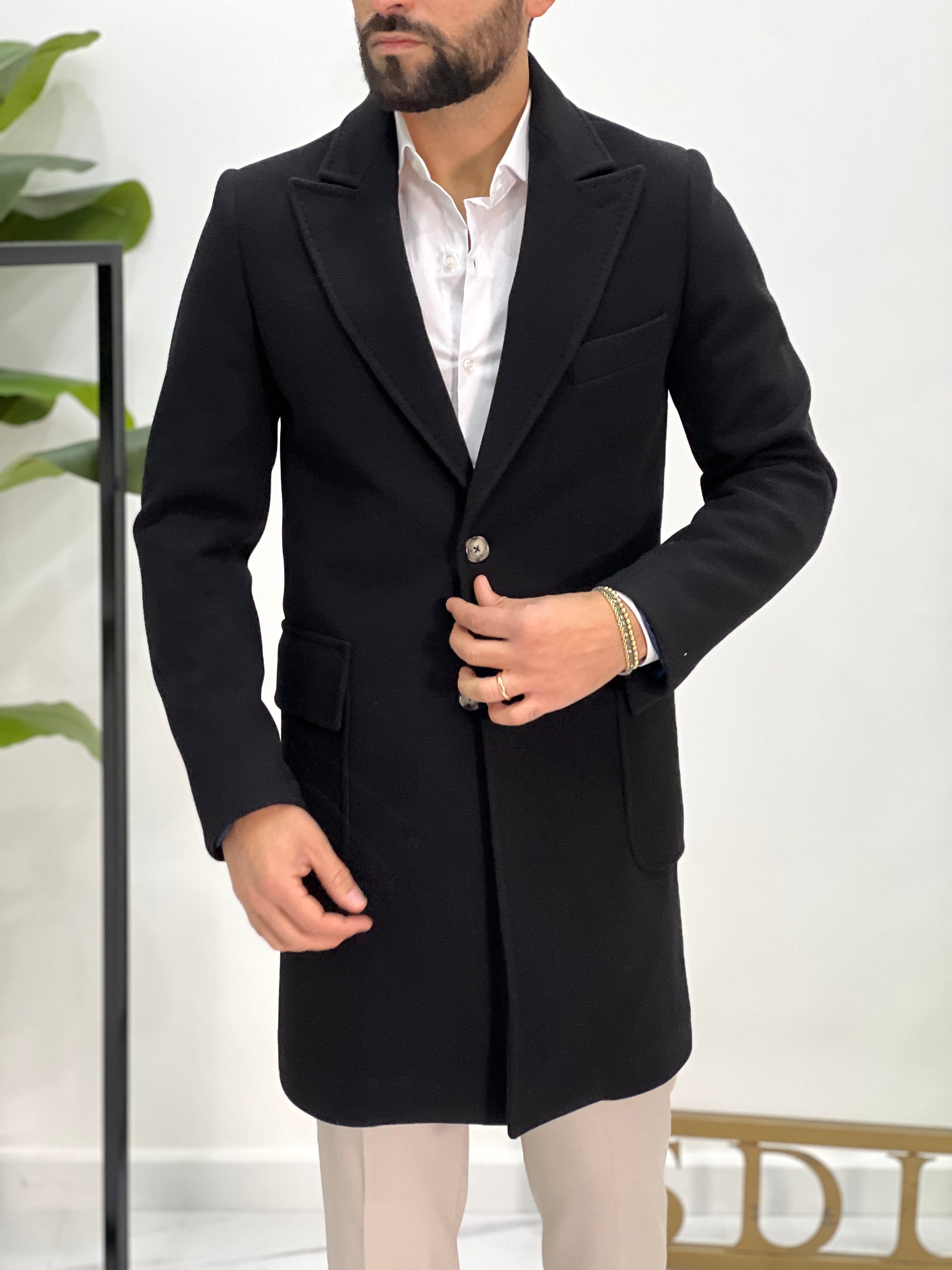 CAPPOTTO MONOPETTO CON MARTINGALA