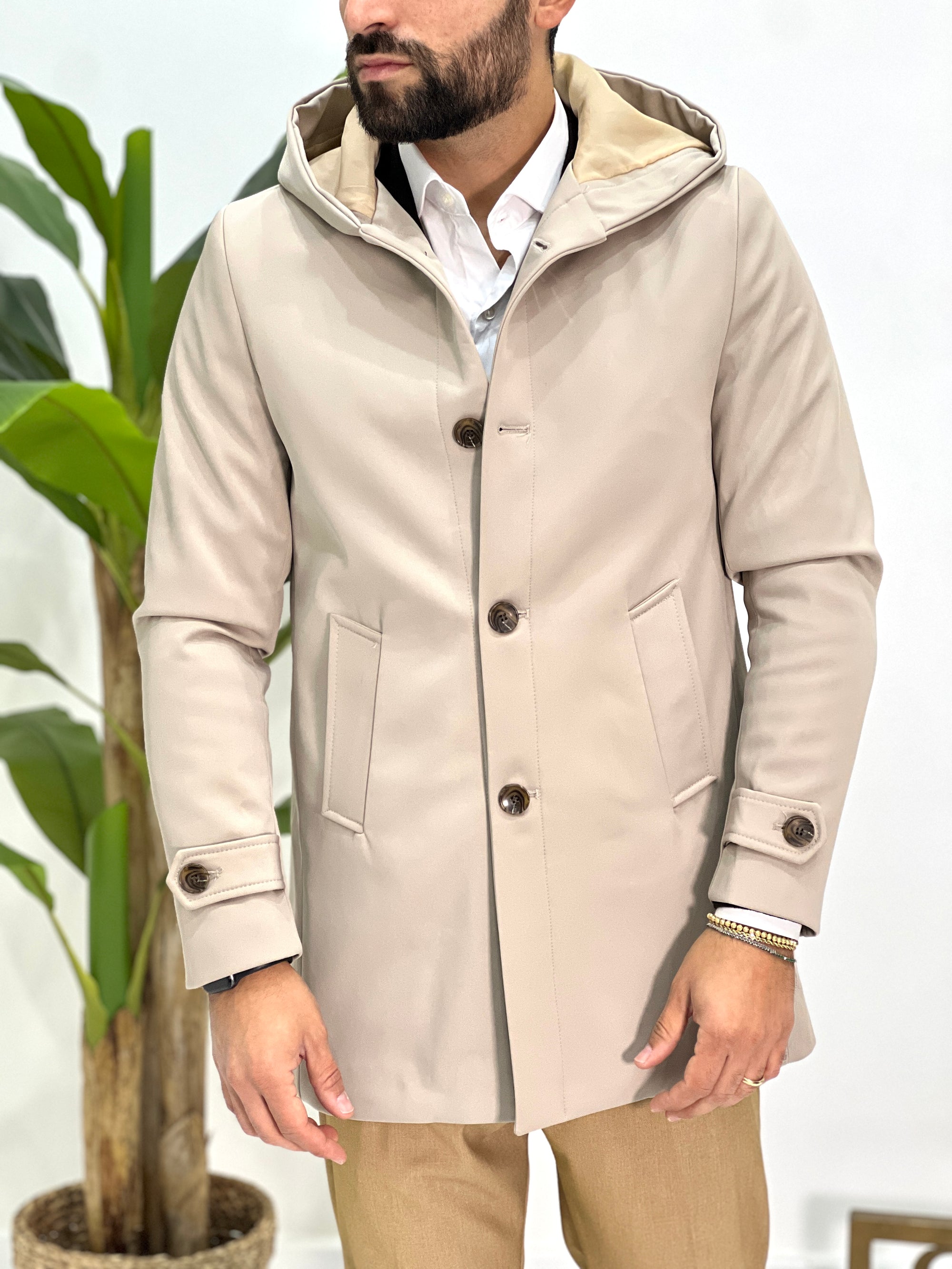 TRENCH CON CAPPUCCIO SDL OUTFIT