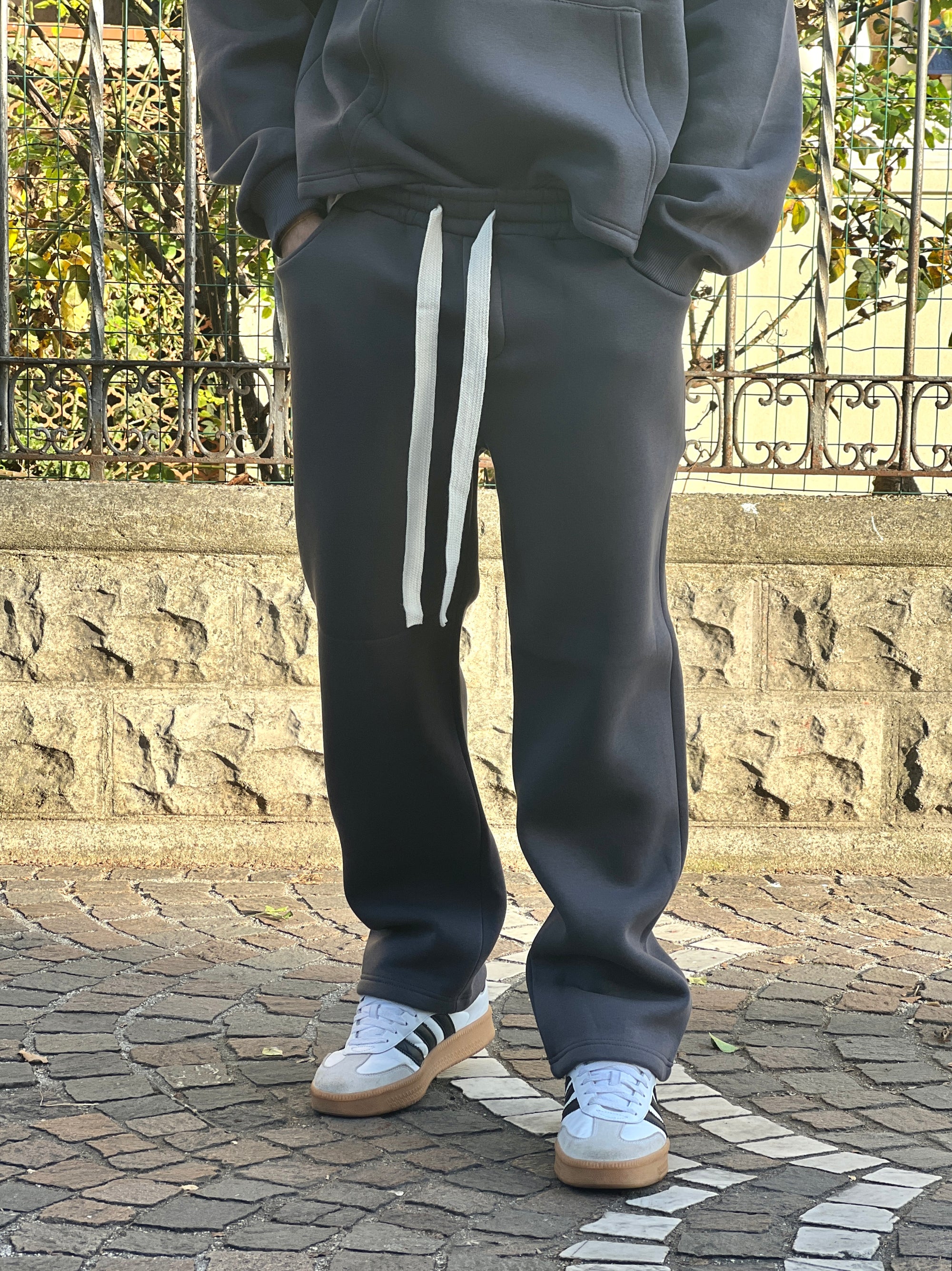 TUTA FONDO AMPIO SDL OUFIT