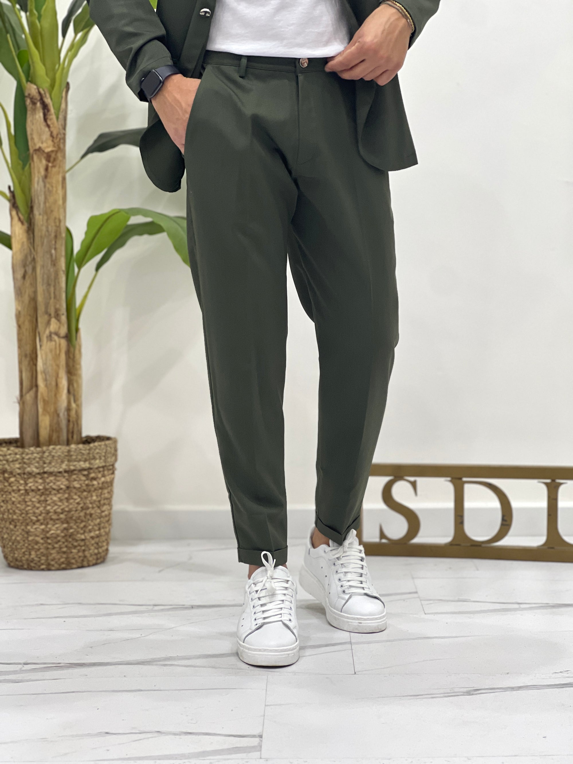 ABITO CASUAL COLLO COREANO